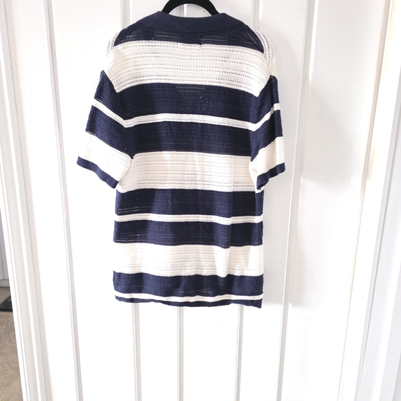 Textured Striped button down tee - Picture 4 of 6